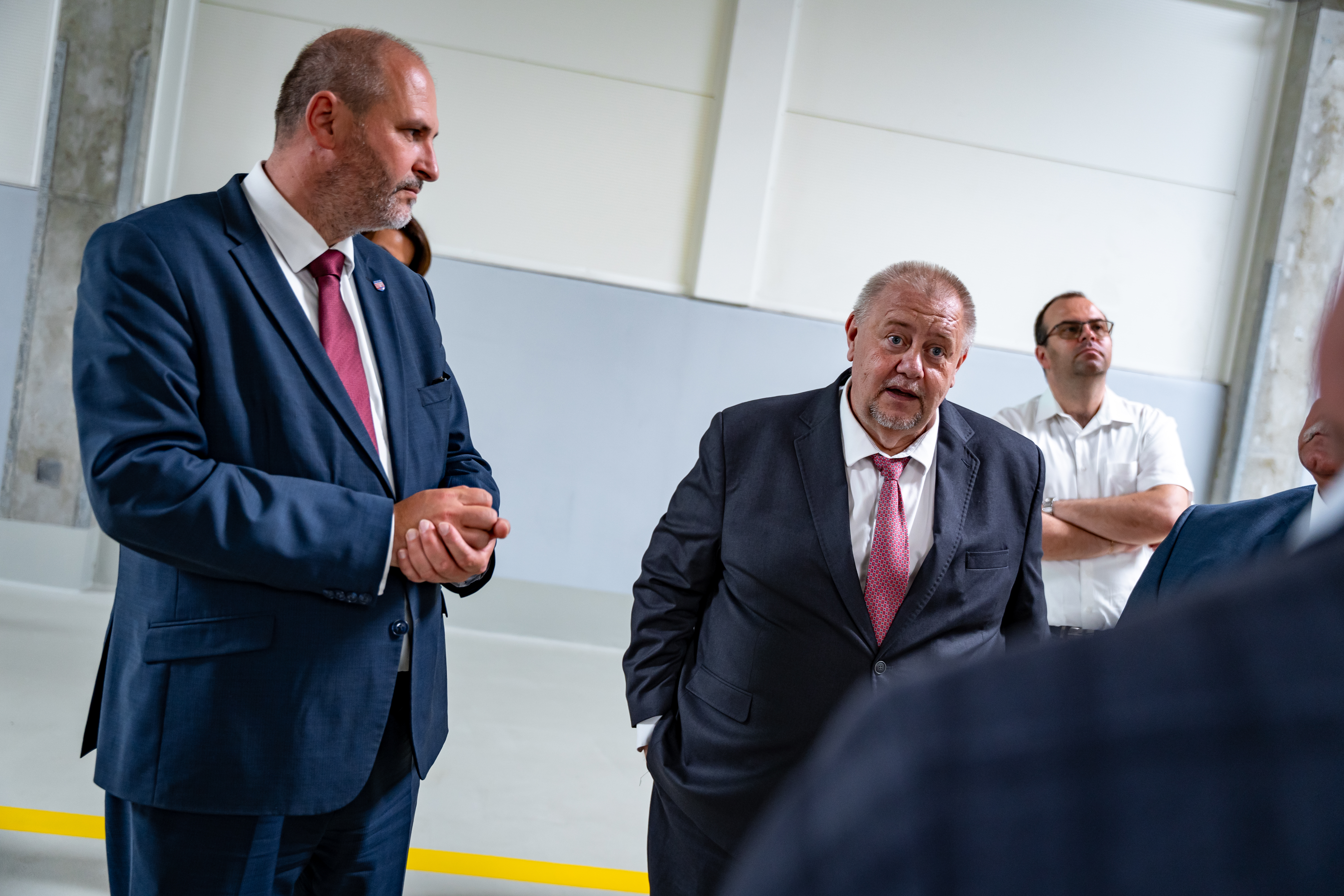 Tlacovy brifing - Modernizacia elektrickovych trati MET 2-50